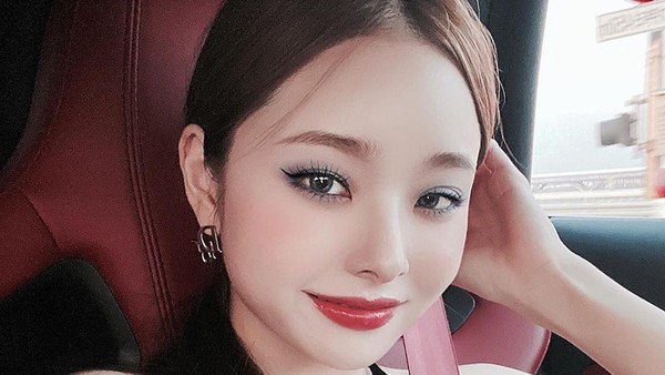 Mirip Jennie Blackpink, YouTuber Ini Sering Diajak Kencan Artis Lewat DM