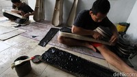 Biola tersebut dijual mulai dari Rp 350.000 hingga jutaan rupiah.