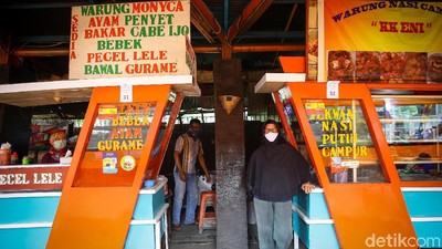 Yuuk! Makan Siang di Warung Tenda BNI