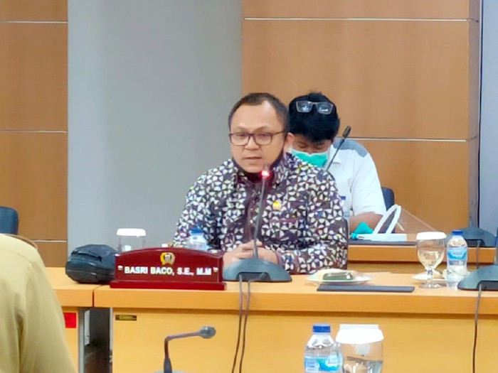 Basri Baco