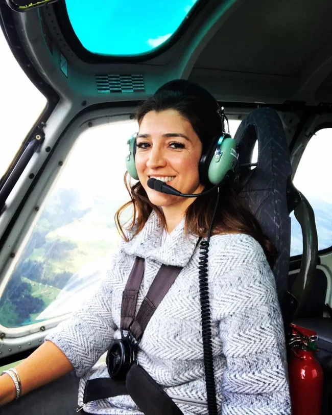 Sebagai salah satu orang terkaya di Inggris, Bernie tidak hanya memiliki berbagai properti di seluruh dunia, ia pun memiliki yacht, jet pribadi hingga helikopter. Istrinya Fabiana bahkan bisa menerbangkan helikopter. Foto: Instagram