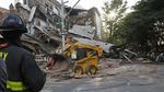 Gedung Bertingkat di Brooklyn Roboh