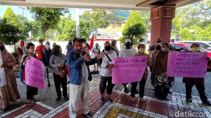 demo ppdb smp surabaya