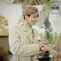 Meski tidak asli, editan seorang fans yang mengunggah konten-kontennya di Instagram @aiidankim cukup mulus. Foto: Instagram @aiidankim