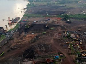 KLHK Jelaskan PP 22/2021, Tegaskan Masih Ada Abu Batu Bara yang Termasuk B3