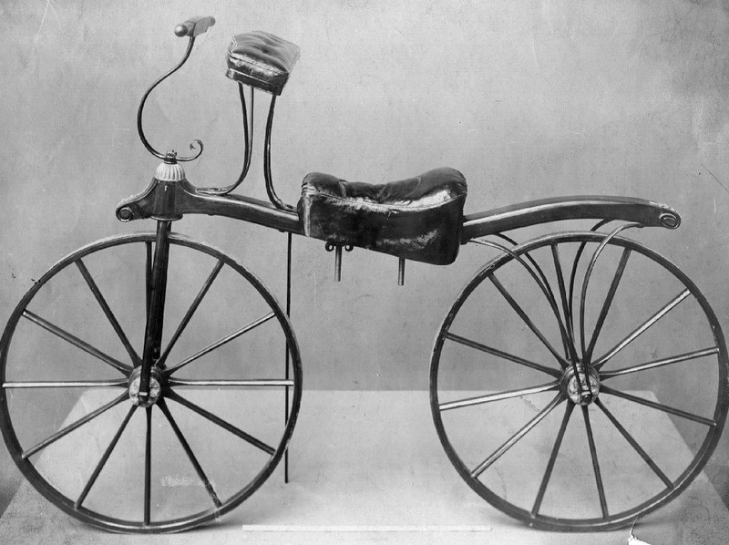 circa 1900: An early bicycle, in the collection of the Victoria & Albert Museum, London. (Photo by Hulton Archive/Getty Images)