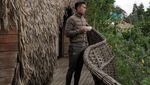 Indra Priawan Saat Menikmati Kopi di Santorini hingga Rwanda