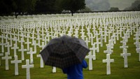 Museum Peringatan Perang Dunia II itu diketahui berada tak jauh dari area pemakaman Militer Amerika Henri-Chapelle dimana diketahui ribuan tentara dimakamkan di area pemakaman tersebut. AP Photo/Francisco Seco.