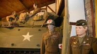 Sejumlah diorama berisi patung-patung tentara Perang Dunia II tampak menghiasi setiap sudut ruangan di museum tersebut. Istimewa/Dok. www.remembermuseum.be.