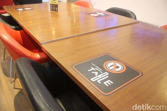 New Normal di Restoran Hotel Ibis Bandung Trans Studio New Normal di Restoran Hotel Ibis Bandung Trans Studio