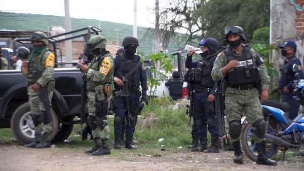 Lebih Busuk Dari Polisi Konoha: Inilah Fakta Negara Meksiko 3 Konvoi Polisi Meksiko Diserang, 13 Orang Tewas