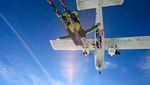 Asyik! Selandia Baru Sudah Bisa Skydiving Lagi Lho Gaes
