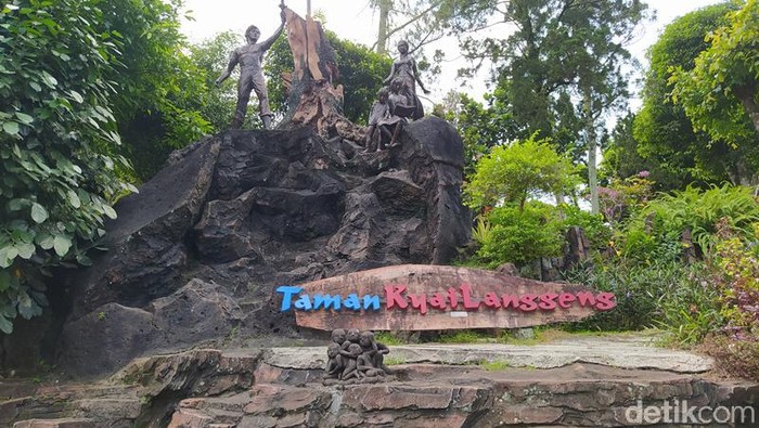 Taman Kyai Langgeng Taman Kyai Langgeng Magelang