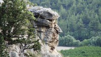 Ini susunan batu di pinggiran kota Silifke, Turki tenggara yang oleh warga setempat disebut mirip wajah Donald Trump.