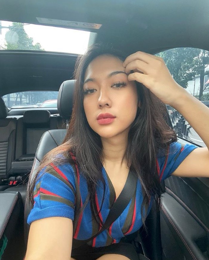 Anindita Hidayat Anindita Hidayat
