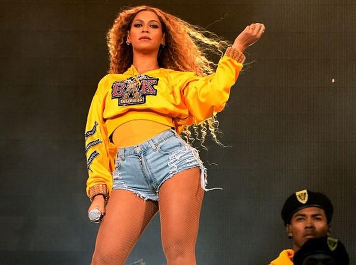 Beyonce Makan Ayam Goreng