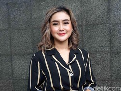 8 Potret Walk In Closet Cita Citata, Dipenuhi Barang High-end