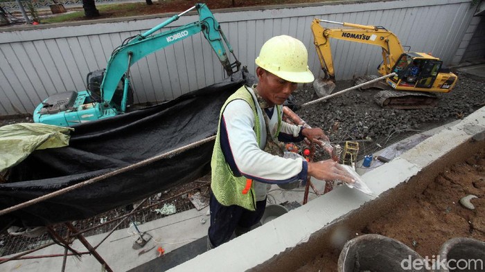 Demi Urai Kemacetan, Proyek Underpass Senen Dikebut Proyek Underpass Senen, Jakarta Pusat, terus dikebut pengerjaannya. Proyek ini ditargetkan selesai pada Desember 2020.
