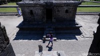 Nantinya, akan dipasang pembatas agar wisatawan tidak sampai naik atau menyentuh candi (Uje Hartono/detikcom)