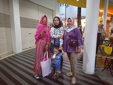 dini setia dini setia