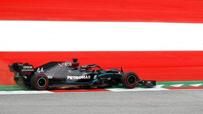 Free Practice I GP Austria Mercedes driver Lewis Hamilton of Britain steers his car during the first practice session at the Red Bull Ring racetrack in Spielberg, Austria, Friday, July 3, 2020. The Austrian Formula One Grand Prix will be held on Sunday. (Leonhard Foeger/Pool via AP)