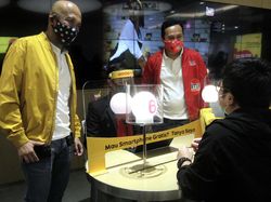 Gerai Indosat Kembali Buka dengan Protokol Kesehatan