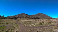 Keindahan alam yang eksotis tampak di Gunung Lawu. Di sini juga beredar kabar adanya kegiatan persembahan dan pesugihan. (damario020/dTraveler)