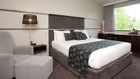 Untuk kamar ada 107, Hotel Rydges on Swanston Melbourne juga memiliki fasilitas mini bar, ruang kerja hingga tv layar lebar. Bahkan untuk kamar kelas superior dan eksekutif, dibuat dengan bergaya Eropa yang elegan dan spa untuk dua orang (Facebook)