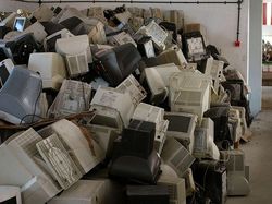 Wow! Limbah Elektronik Tembus 53,6 Juta Ton