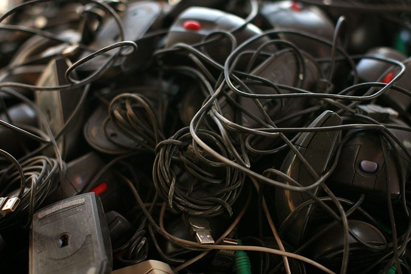 BANGALORE, INDIA - APRIL 13: (ISRAEL OUT) Old computers and electronic parts are for sale at a local market, April 13, 2008 in Bangalore, India. India's growing digital economy has contributed to the amount of e-waste it generates. According to the Karnataka, a state pollution control board, more then 10 tones of electronic waste is produced in Bangalore alone every year and about 80 per cent of e-waste generated in the US is exported to India, China and Pakistan to be recycled. (Photo by Uriel Sinai/Getty Images)
