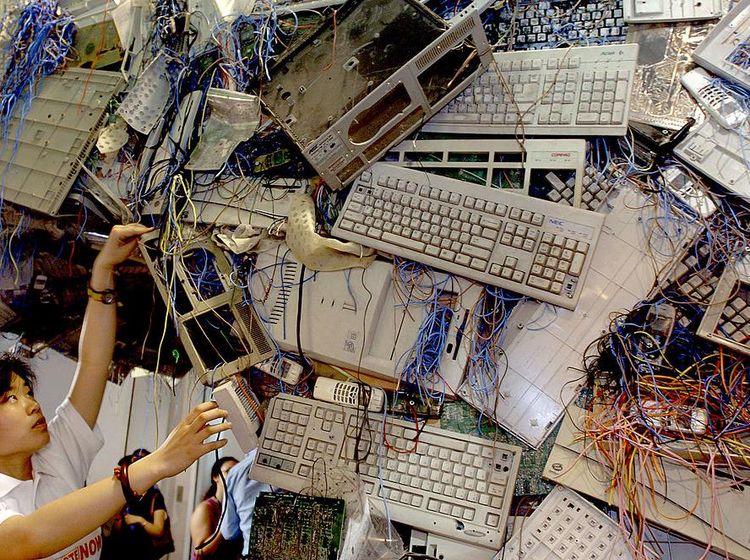 Wow! Limbah Elektronik Tembus 53,6 Juta Ton