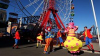 Luna Park Sydney juga memiliki sejarah yang kaya. Dibuka pada 4 Oktober 1935, Taman Luna di Sydney adalah taman hiburan yang menampilkan arsitektur fantasi dalam gaya Art Deco tahun 1930-an.  