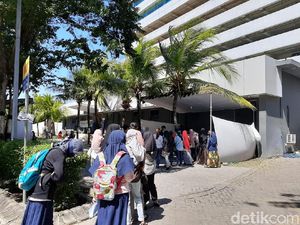 Rapid Test di RSHU, Peserta UTBK Kecewa Tak Kebagian