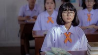 Ia adalah Ploy Sornarin yang menjadi idola baru para netizen Tanah Air. Dok. Ist