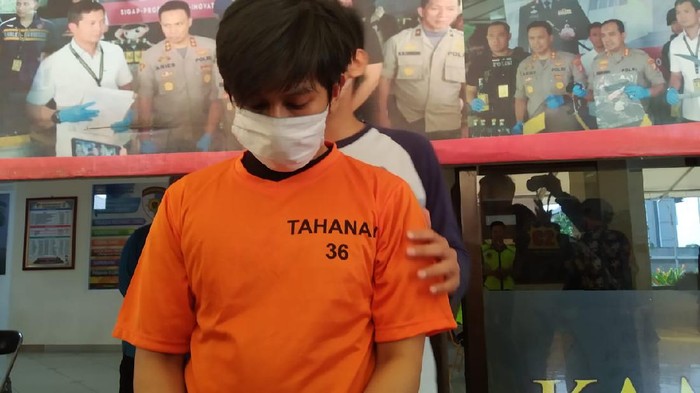 Polisi rilis eks pegawai starbucks intip payudara pelanggan