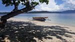Pulau Eksotis Papua yang Minta Pelancong Mandi Sebelum Menjelajah