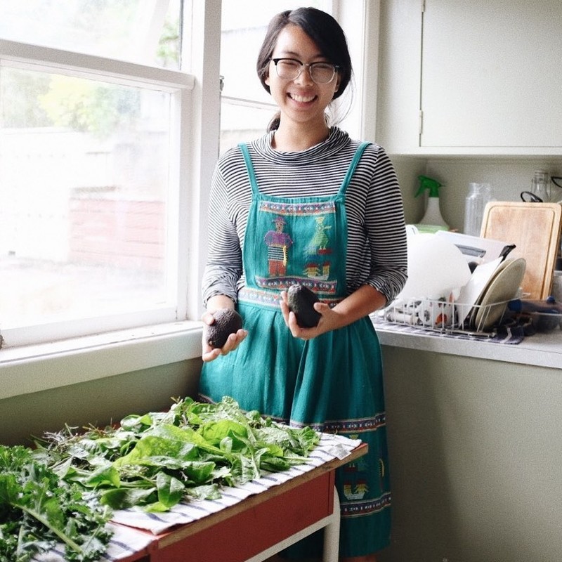 Rara Sekar suka berkebun