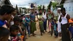 Keseruan Anak-anak Rohingya di Tengah Keterbatasan