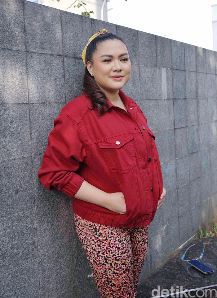 Vicky Shu Vicky Shu saat ditemui di kawasan Trans TV.