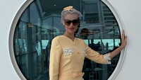 Ia pun kerap menemani Daniel Mananta dalam beberapa acara rekan artis. Dok. Instagram/lolagin