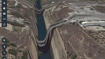 Jembatan di peta Google  Foto: Bored Panda