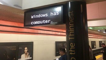Sudah tahu kan Windows punya komputer. Foto: Bored Panda  