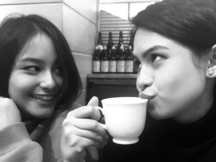 Maudy Ayunda Ternyata Doyan Ngopi dan Ngemil Kacang