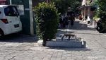 Penampakan 3 Makam Berjejer di Pertigaan Jalan Kota Solo