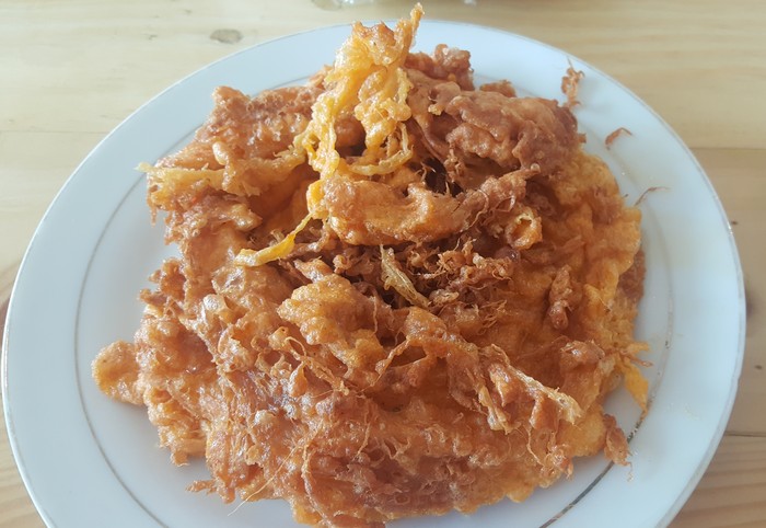 Resep Telur Dadar Keriting ala Kedai Nasi Kapau yang Renyah Resep Telur Dadar Keriting ala Kedai Nasi Kapau yang Renyah