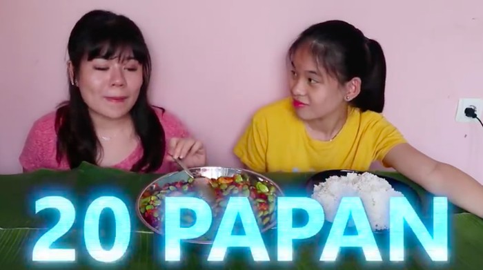 YouTuber mukbang petai