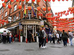 Video Kerumunan Warga London Usai Lockdown Dilonggarkan