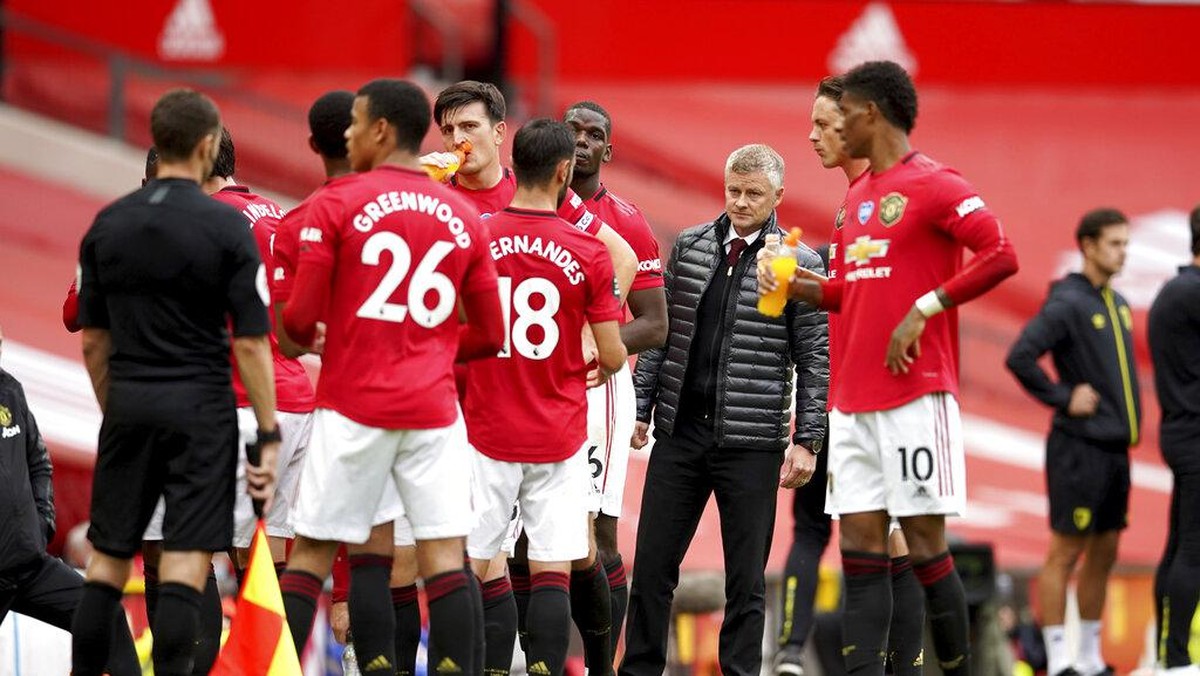 Manchester United tampil menghibur, sayangnya tidak ada fans (Dave Thompson/Pool via AP)