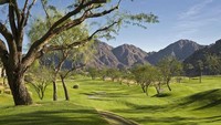 The Madison Club Land La Quinta, akhir tahun lalu, Kanye dan istrinya membeli sebidang tanah lapang yang belum dikembangkan di kawasan Madison Club La Quinta, Coachella.  Pasangan itu dilaporkan menghabiskan US$ 6,3 juta untuk dua hektar tanah. Istimewa/Dok.housebeautiful.com.