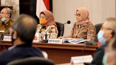 Menaker Rapat Tripartit Bahas RUU Cipta Kerja